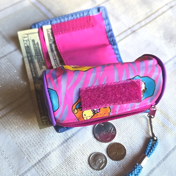 VNTG 1994 Flintstones Wallet/Coin Purse - Picture 2 of 16